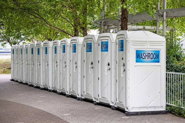 Best Sanitation services for porta potties  in Waterloo, WI
